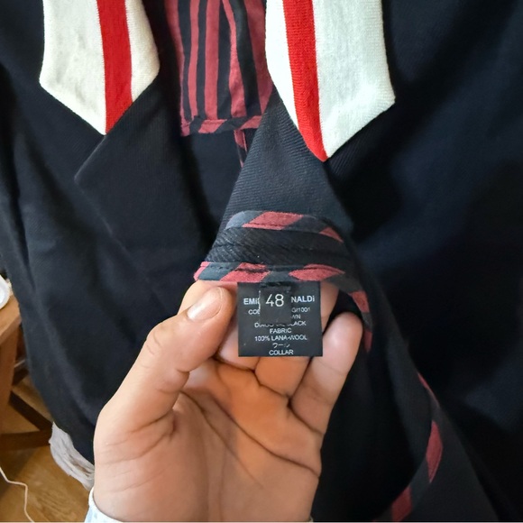 Emilio Renaldi Black Trench Coat with Red and White Details - Picture 9 of 16
